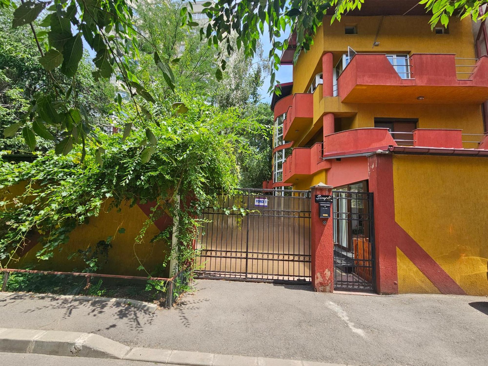 Simple Villa Rooms National Arena Self Check In Bukarest Exterior foto