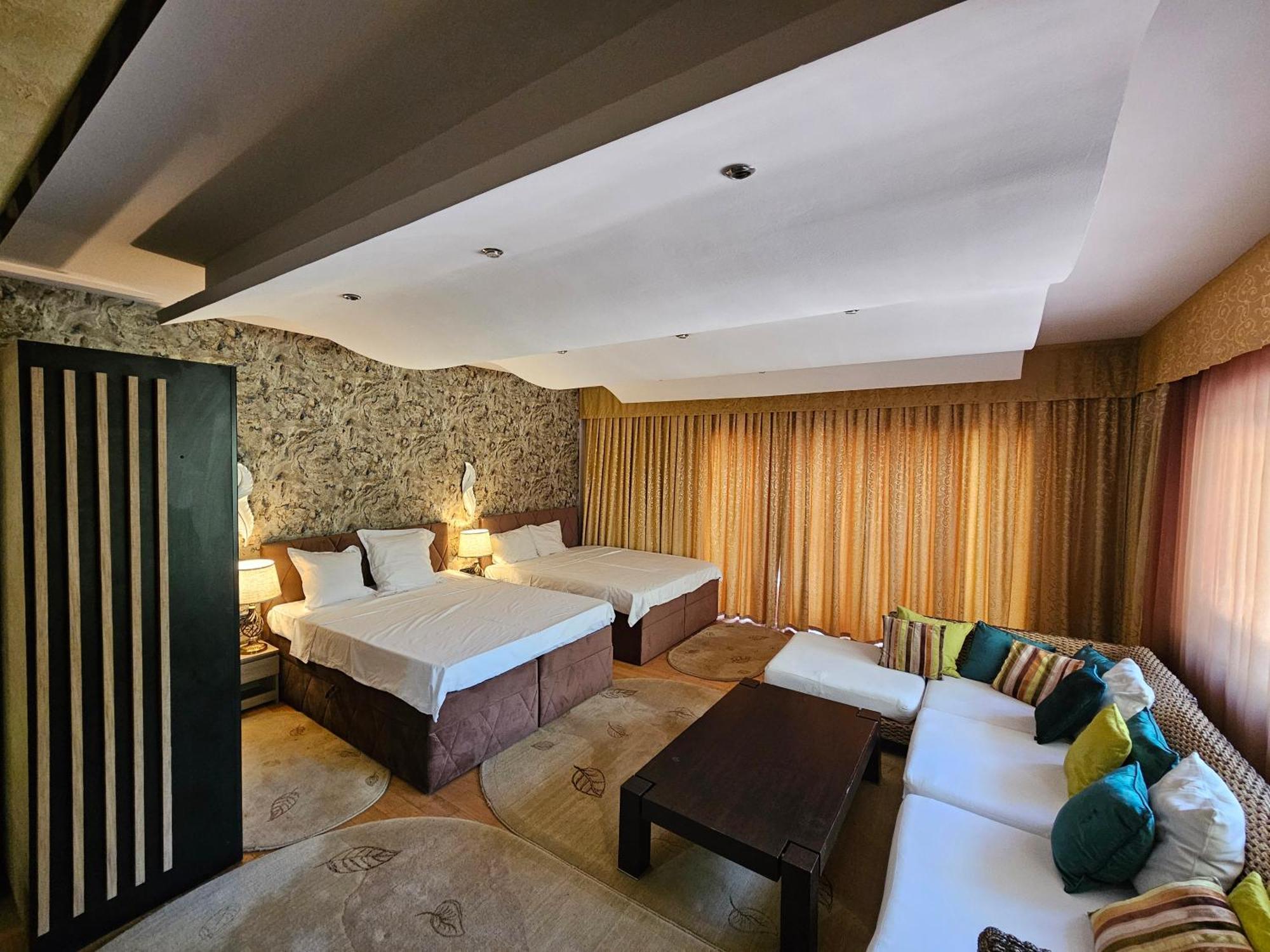 Simple Villa Rooms National Arena Self Check In Bukarest Exterior foto