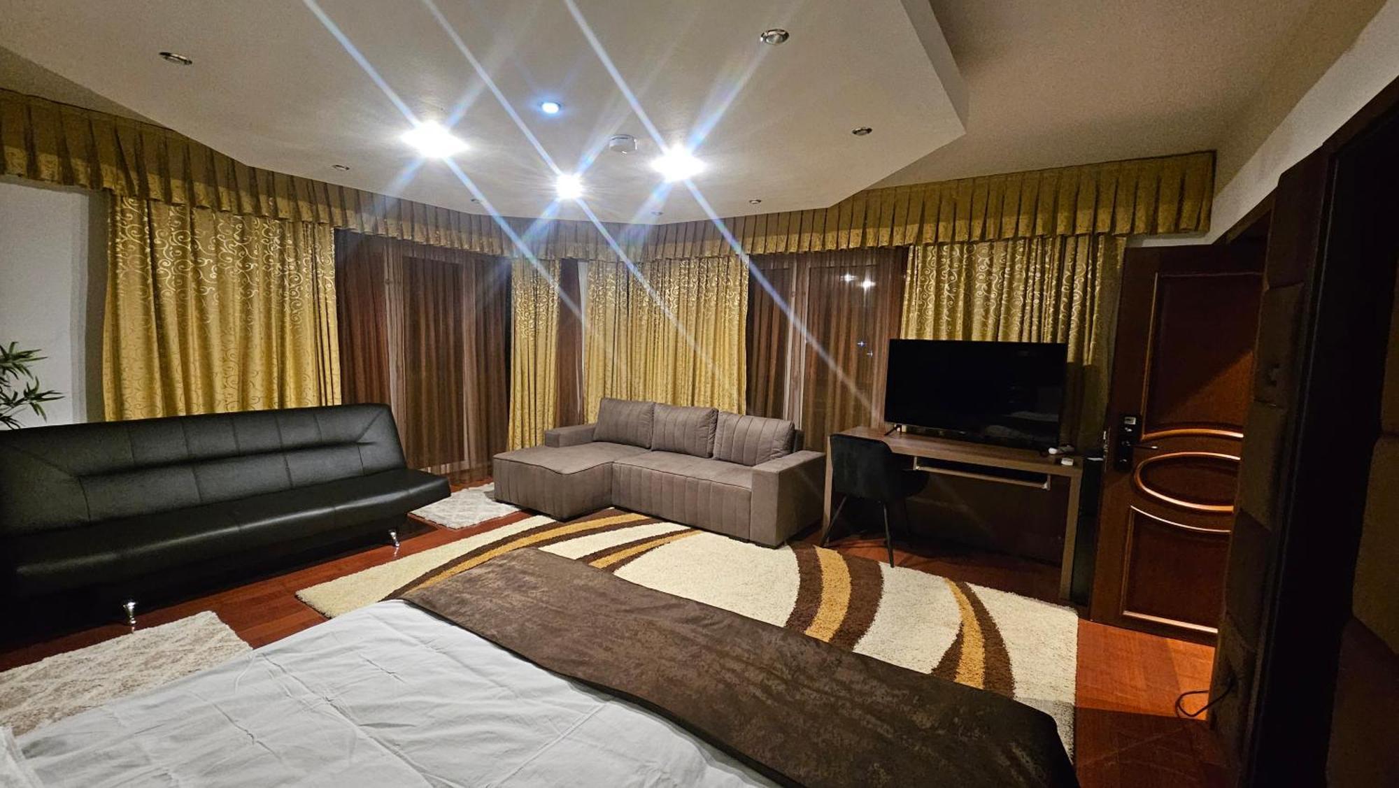 Simple Villa Rooms National Arena Self Check In Bukarest Exterior foto